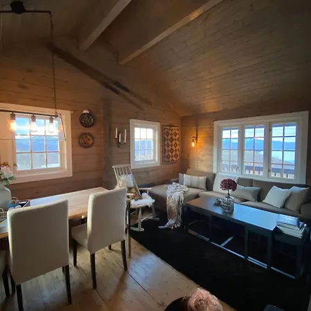 Paradise I Troms Semesterbostad *