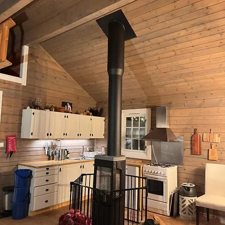 Semesterbostad Paradise I Troms